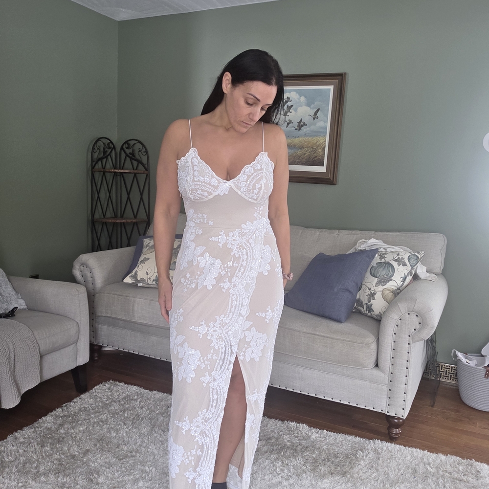 Chic White Floral Lace Dress